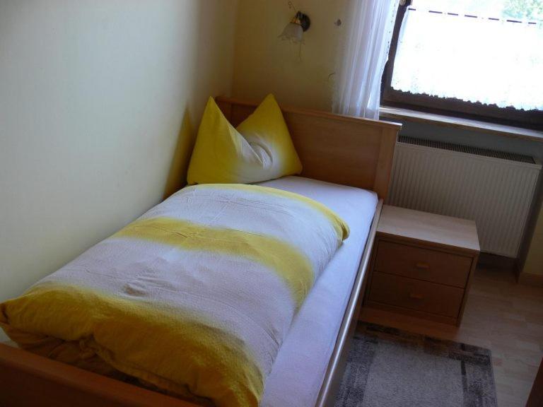 Pension Zur Einkehr Allersberg Bagian luar foto